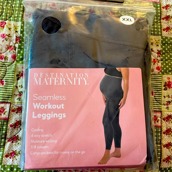 Destination Maternity black workout leggings NEW! Size XXL - Picture 1 of 8